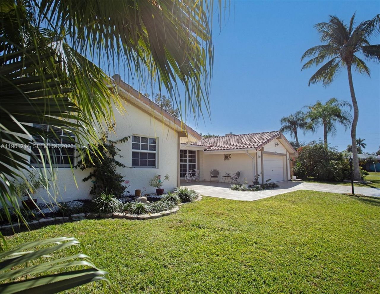 570 Royal Poinciana Ct, Weston, FL 33326 Photo