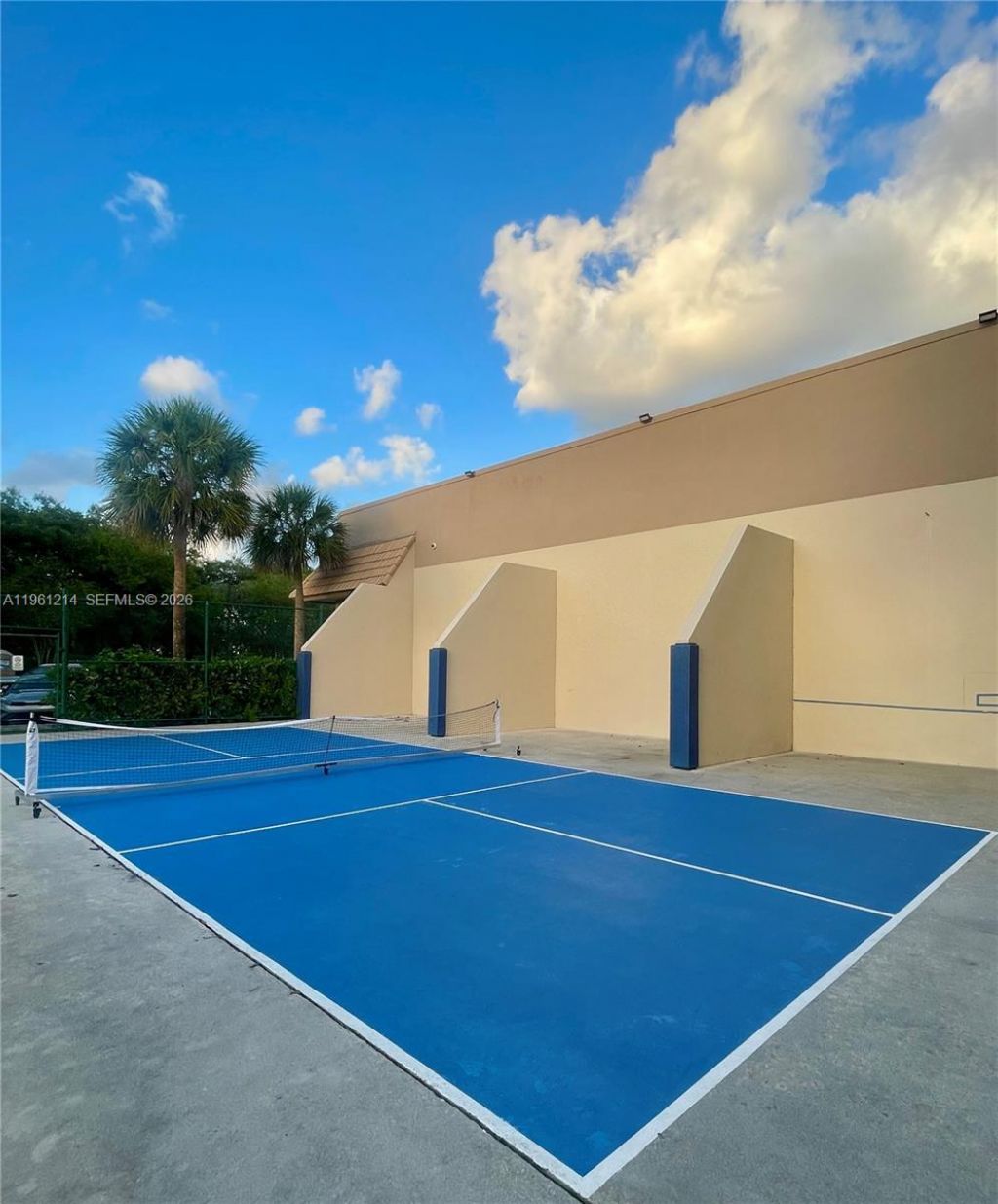 570 Royal Poinciana Ct, Weston, FL 33326 Photo