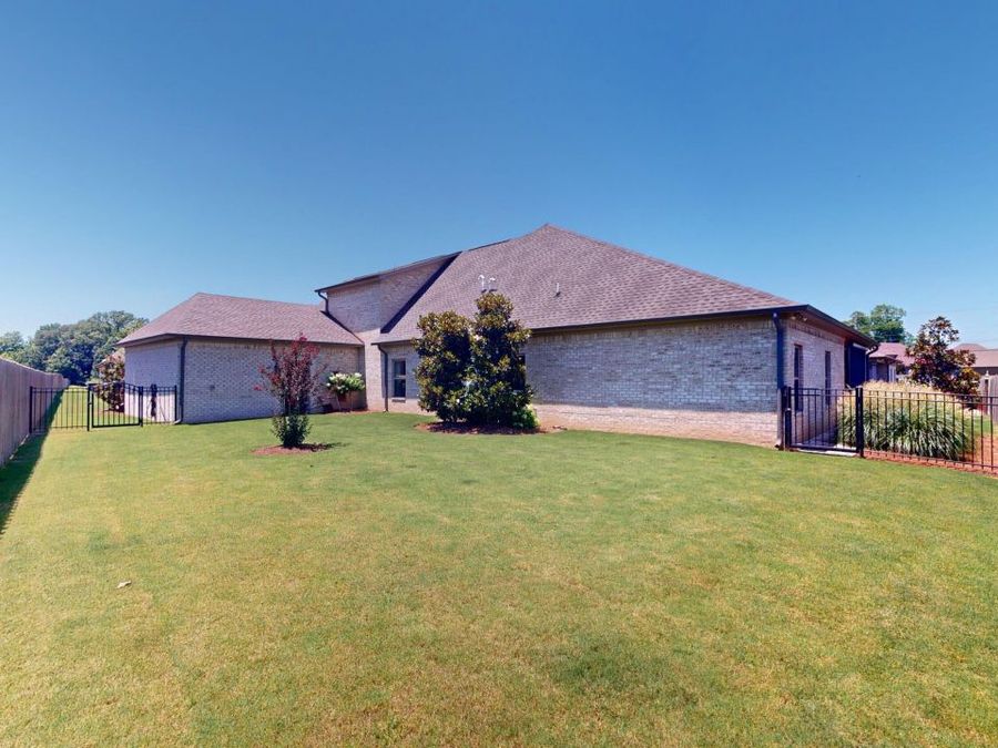 Property Image 43