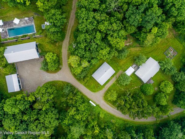 890 Bald Mountain Road, Austerlitz, NY 12017