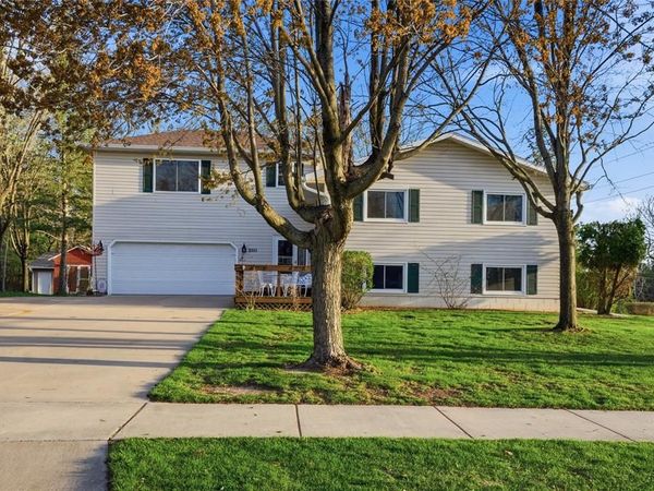 2551 Roberts Court, Altoona, WI 54720