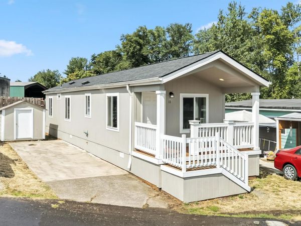 1530 Tamarack #11 St, Sweet Home, OR 97386