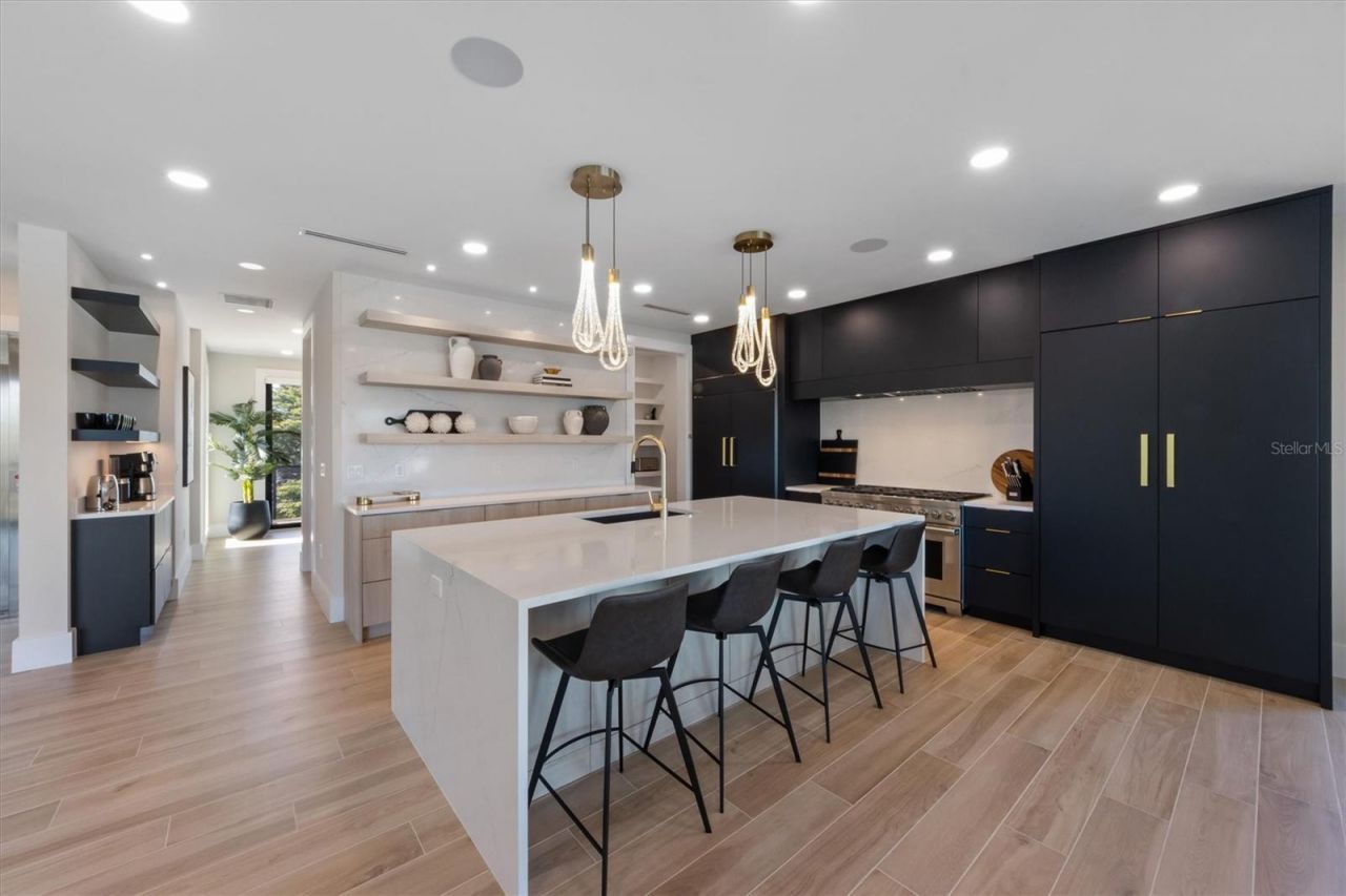 540 S Polk Drive, Sarasota, FL 34236 Photo