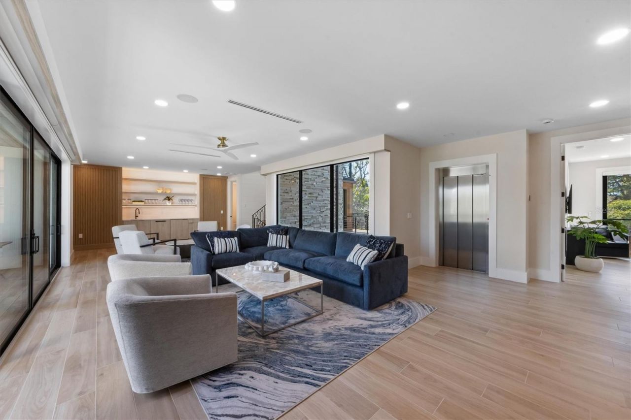 540 S Polk Drive, Sarasota, FL 34236 Photo