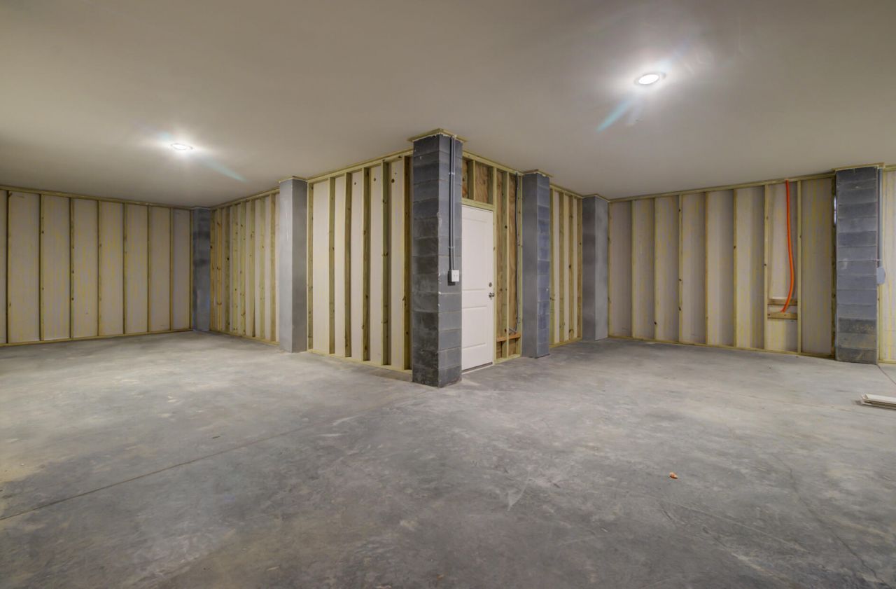 614 Du Bois Drive Photo 37