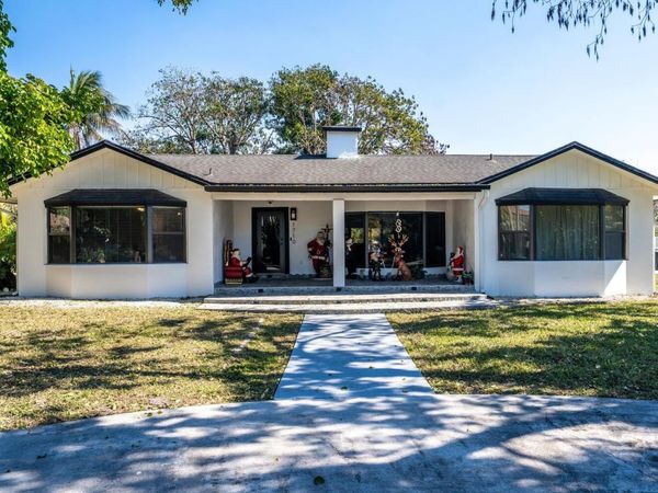 1710 SW 142nd Avenue, Davie, FL 33325