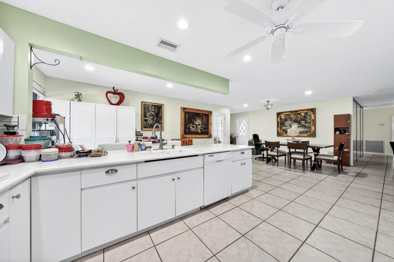 1710 SW 142nd Avenue, Davie, FL 33325 Photo