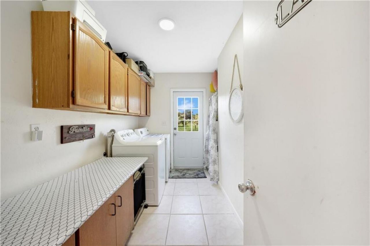 1710 SW 142nd Avenue, Davie, FL 33325 Photo