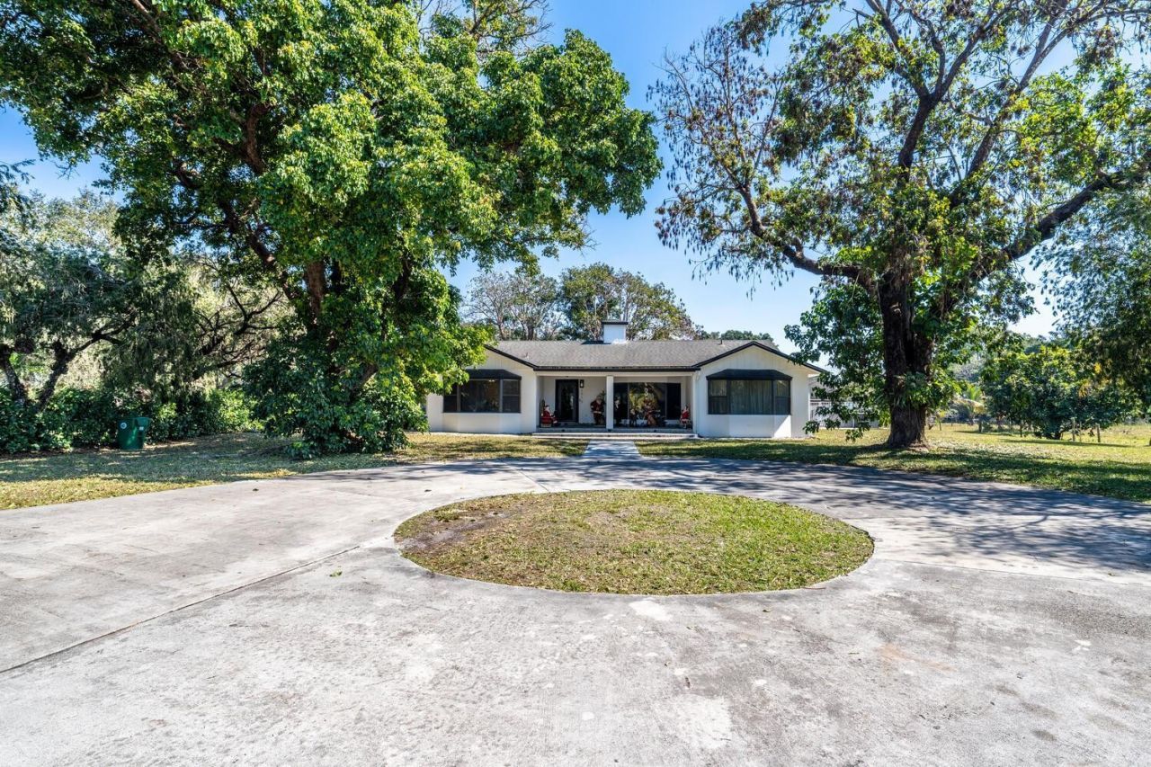 1710 SW 142nd Avenue, Davie, FL 33325 Photo