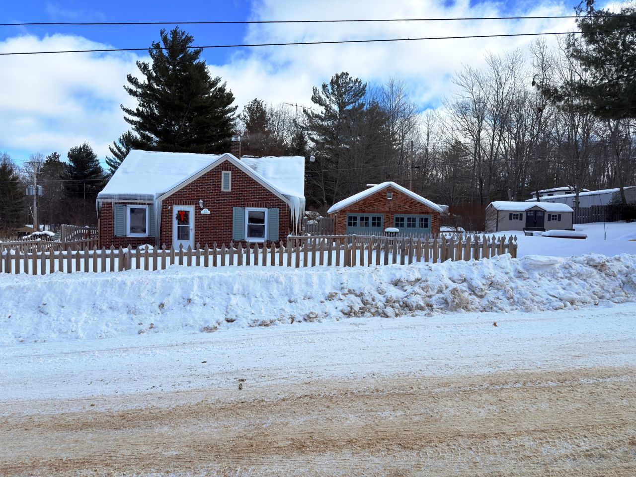 105 Marvin Road, Roscommon, MI 48653 Main Photo