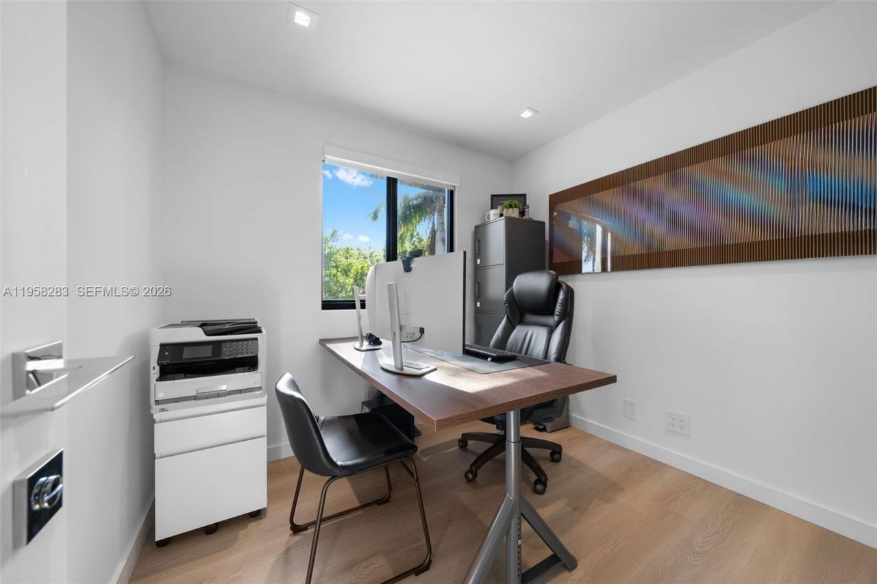 1077 Golden Cane Dr , Weston, FL 33327 Photo