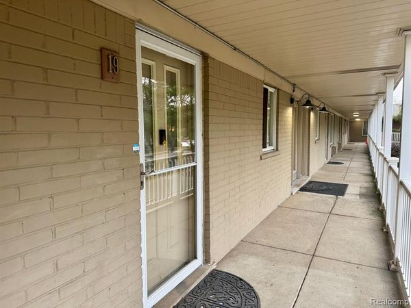 475 S ADAMS Road, Birmingham, MI 48009