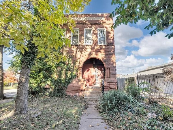 4169 McPherson Avenue, St Louis, MO 63108