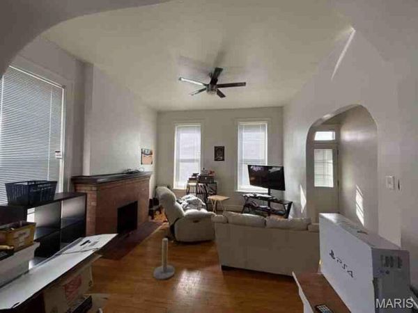 1053 - 1057 S Vandeventer Avenue , St Louis, MO 63110