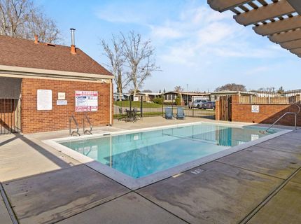 5825 Hobbs Ln #68, Sacramento, CA 95842 Photo