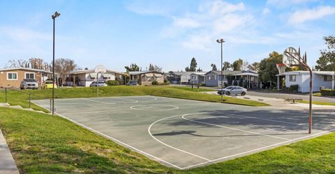 5825 Hobbs Ln #68, Sacramento, CA 95842 Photo