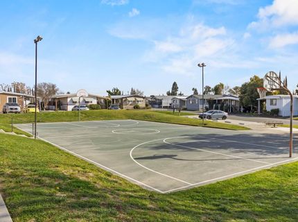 5825 Hobbs Ln #68, Sacramento, CA 95842 Photo