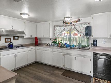 5825 Hobbs Ln #68, Sacramento, CA 95842 Photo