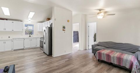 5825 Hobbs Ln #68, Sacramento, CA 95842 Photo