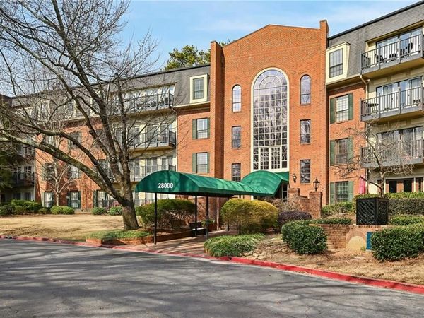 28214 Plantation Drive NE, Atlanta, GA 30324