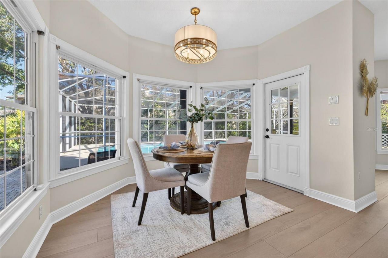 8667 Burning Tree Circle, Seminole, FL 33777 Photo