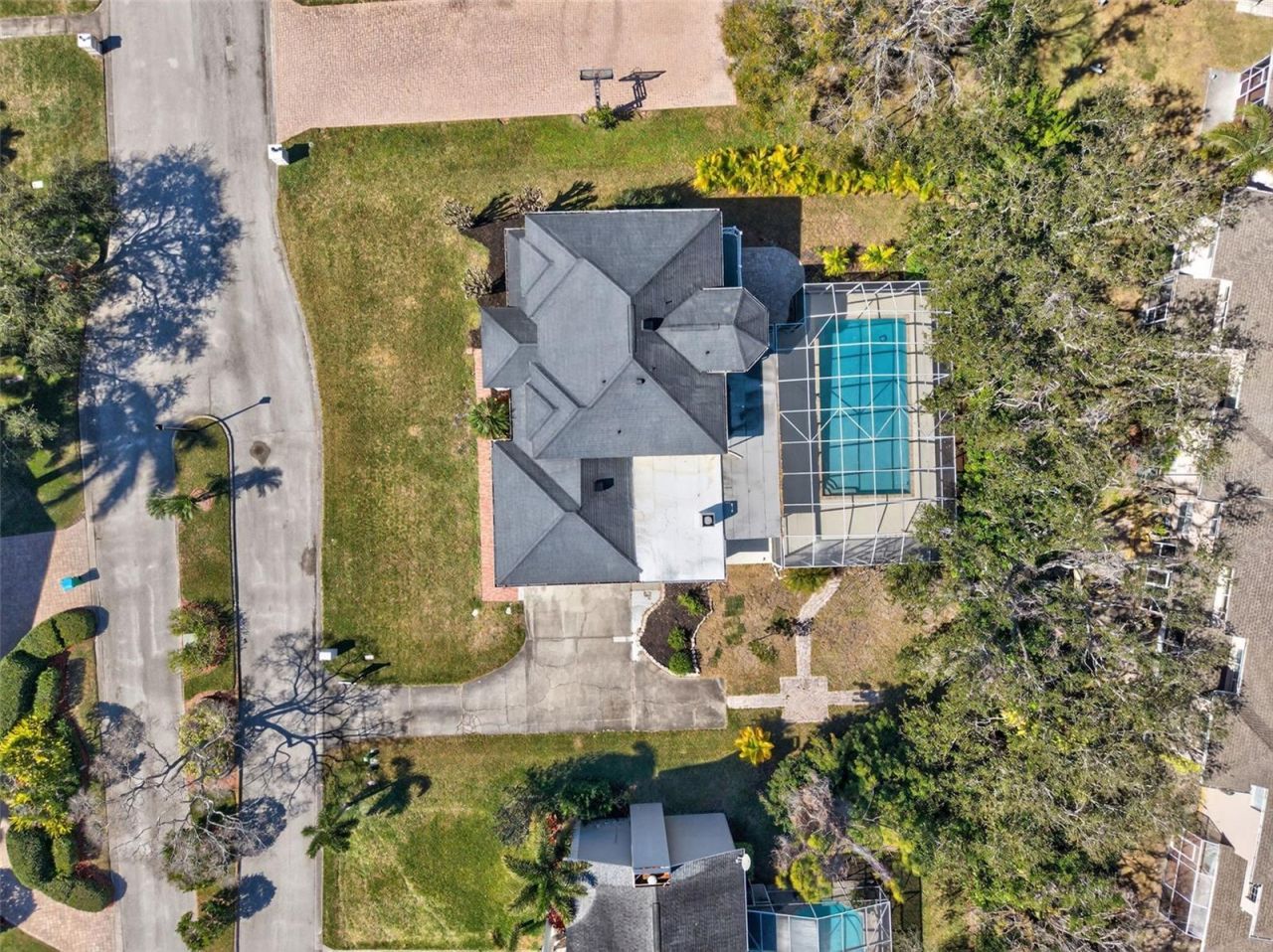 8667 Burning Tree Circle, Seminole, FL 33777 Photo
