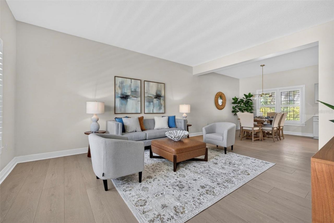 8667 Burning Tree Circle, Seminole, FL 33777 Photo