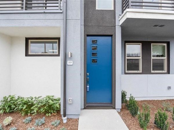 331 Placemark, Irvine, CA 92614