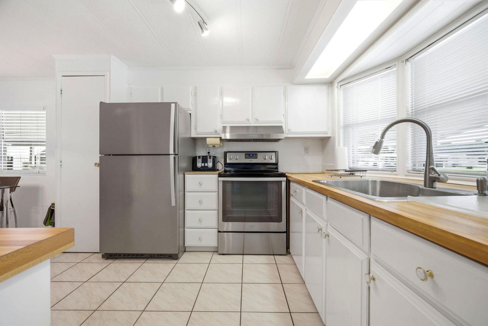 2421 SW 53rd Street, Fort Lauderdale, FL 33312 Photo