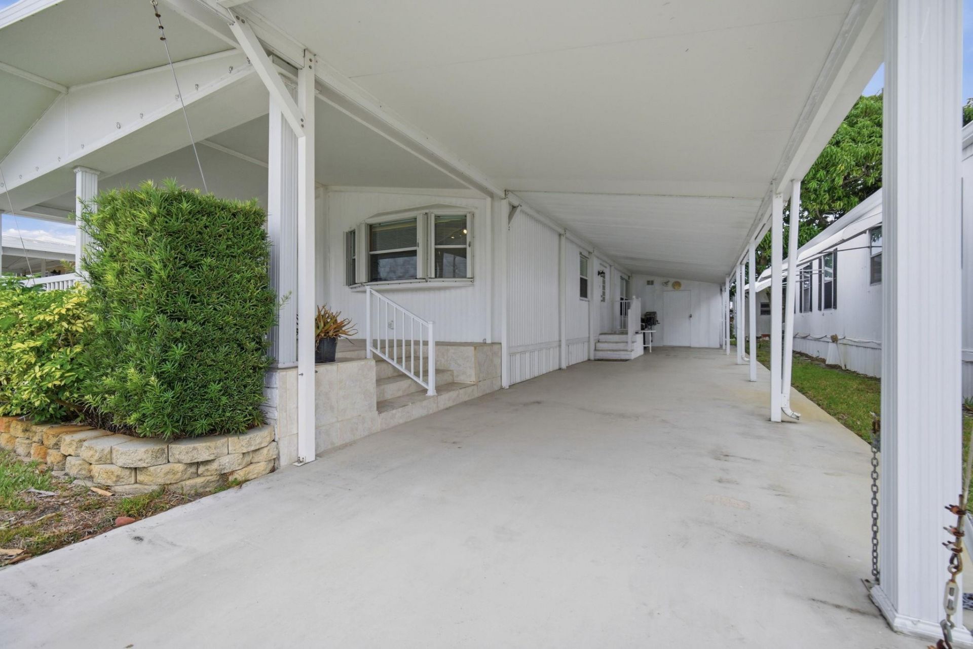 2421 SW 53rd Street, Fort Lauderdale, FL 33312 Photo