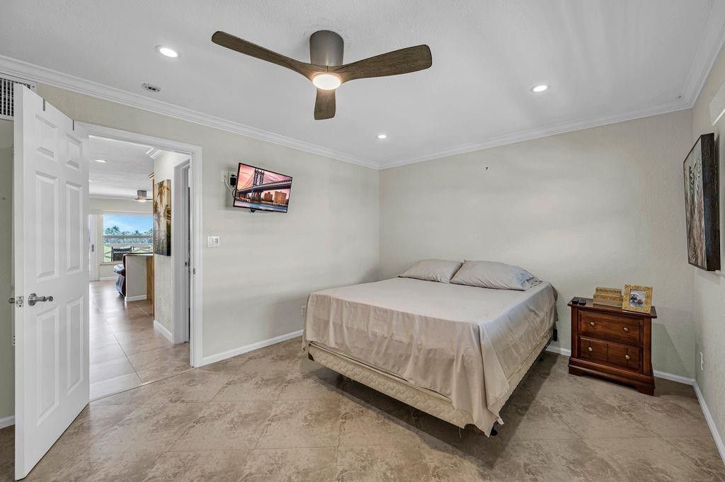 4836 NE 23rd Avenue, Unit 27, Fort Lauderdale, FL 33308 Photo