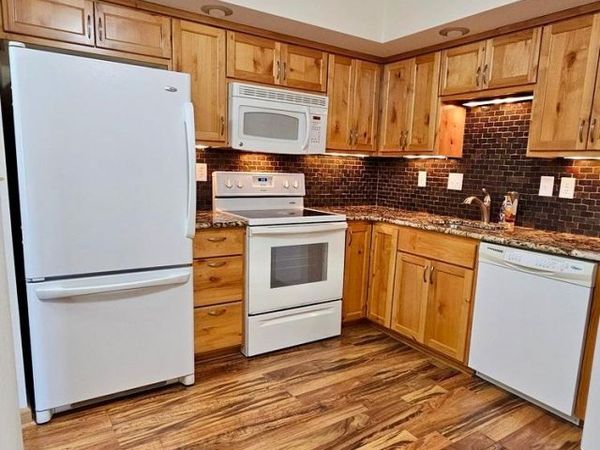 12600 Parkwood Drive, Unit 208, Burnsville, MN 55337