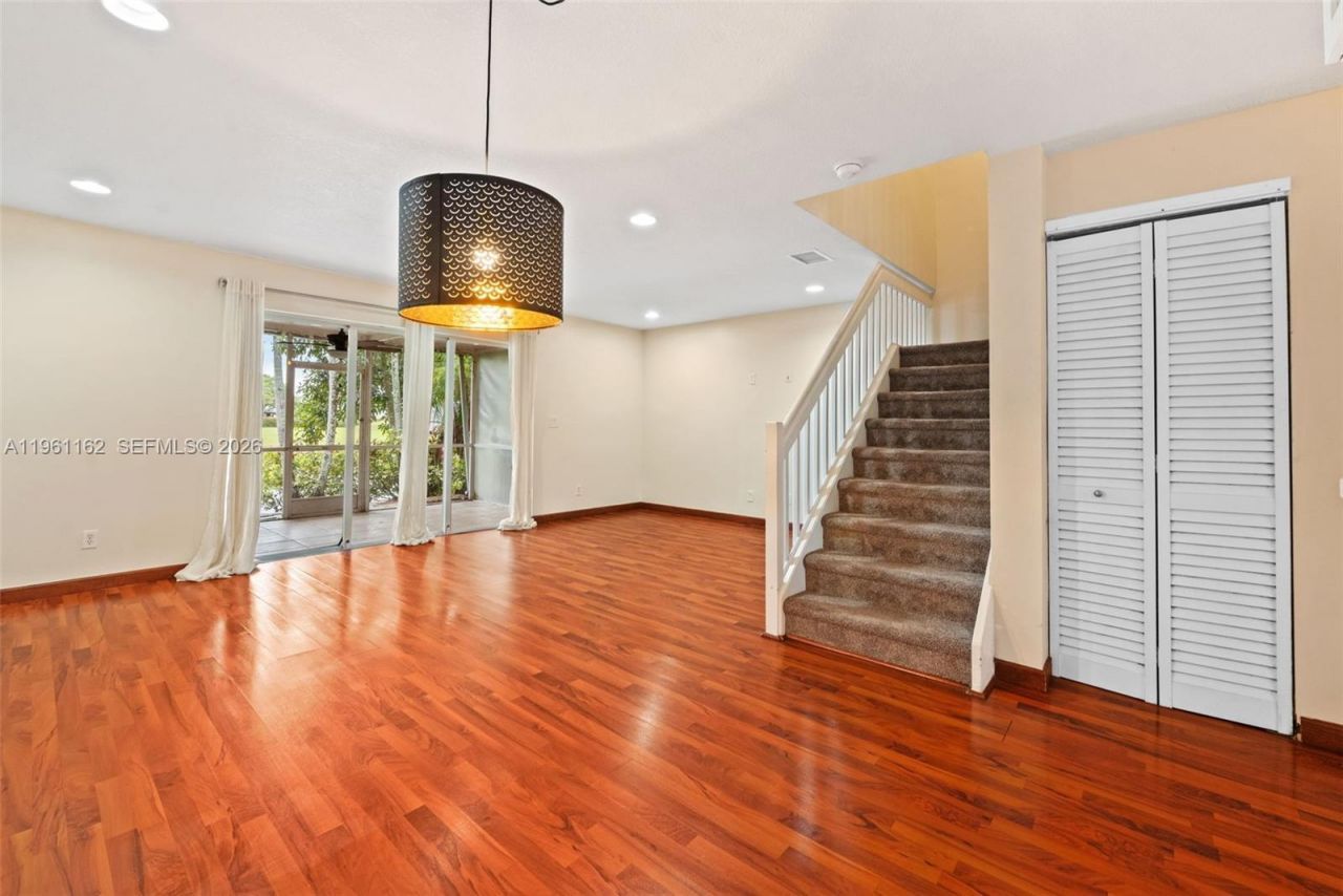 20807 NW 3rd Ct , Unit 2807, Pembroke Pines, FL 33029 Photo