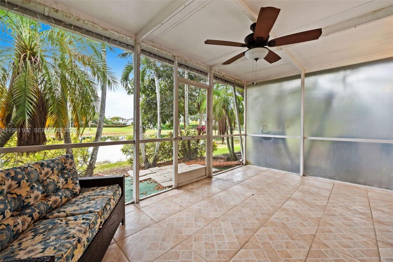 20807 NW 3rd Ct , Unit 2807, Pembroke Pines, FL 33029 Photo