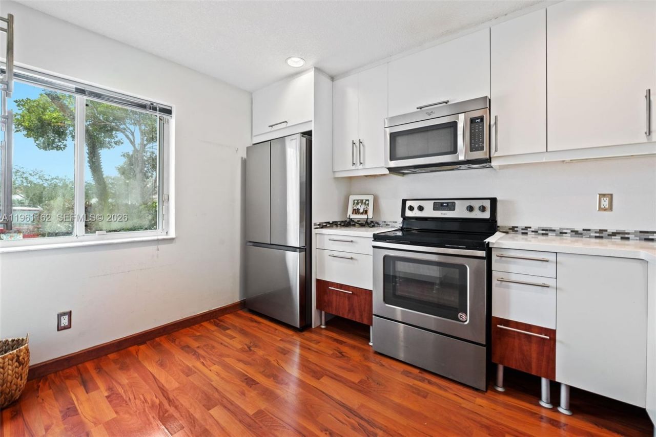 20807 NW 3rd Ct , Unit 2807, Pembroke Pines, FL 33029 Photo