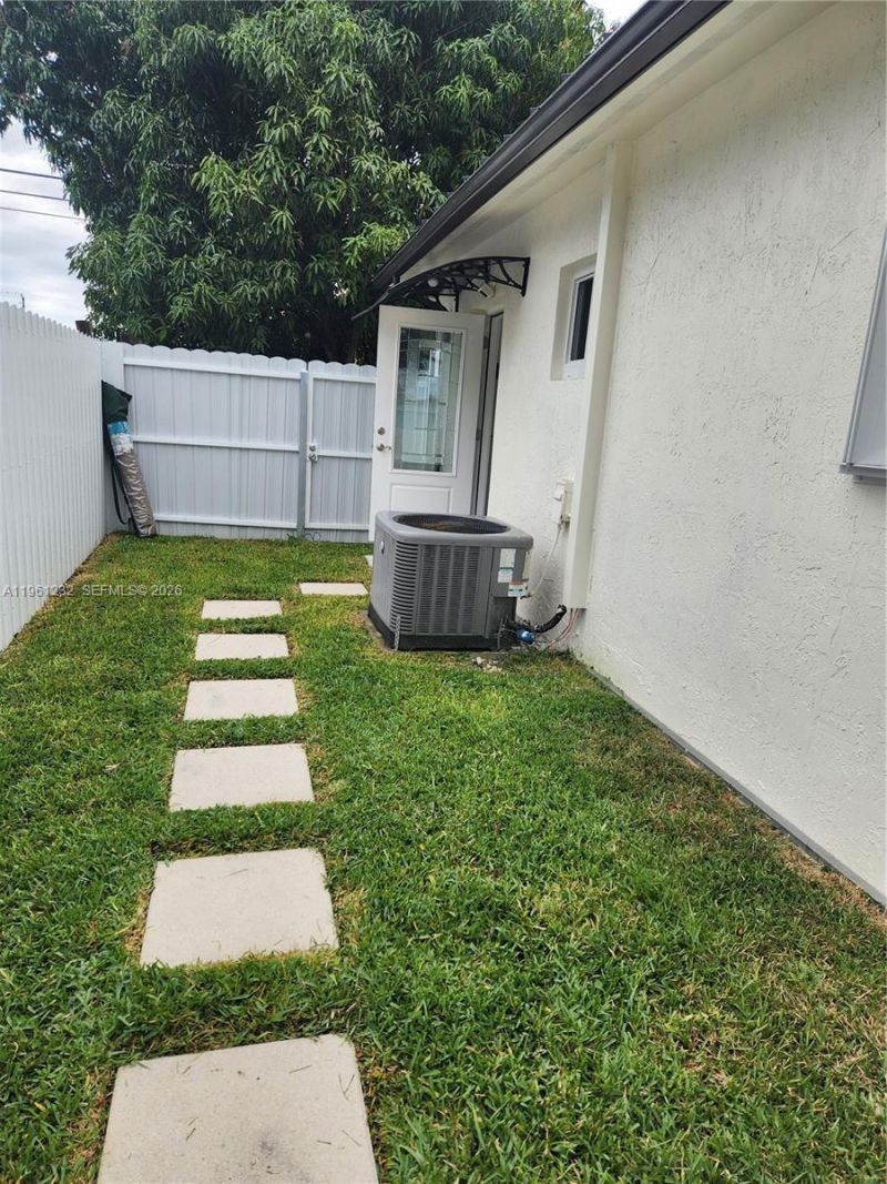 12460 SW 187th Ter, Unit 1, Miami, FL 33177 Photo