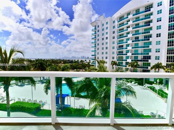 7900 Harbor Island Dr, Unit 806, North Bay Village, FL 33141