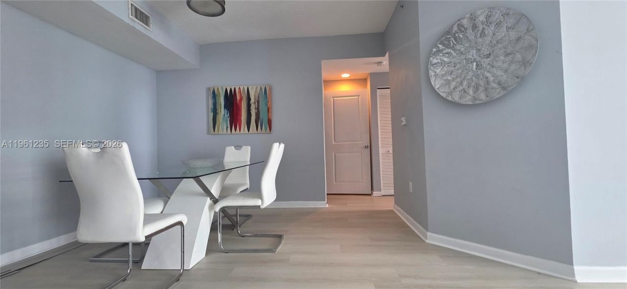 7900 Harbor Island Dr, Unit 806, North Bay Village, FL 33141 Photo