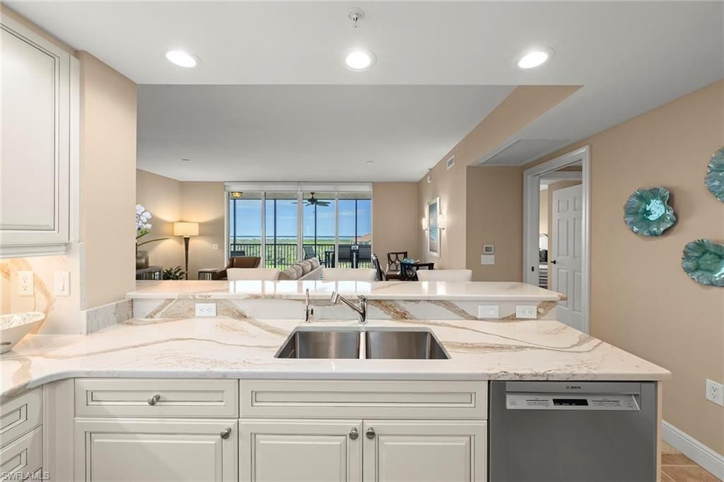 23540 Via Veneto Blvd, Unit 703, Bonita Springs, FL 34134 Photo