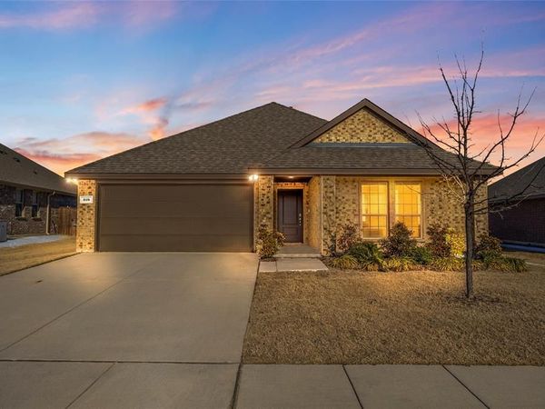 316 Jefferson Lane, Fate, TX 75189