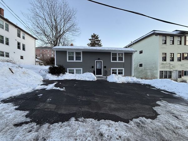 5 Chambers, Unit 1, Worcester, MA 01606