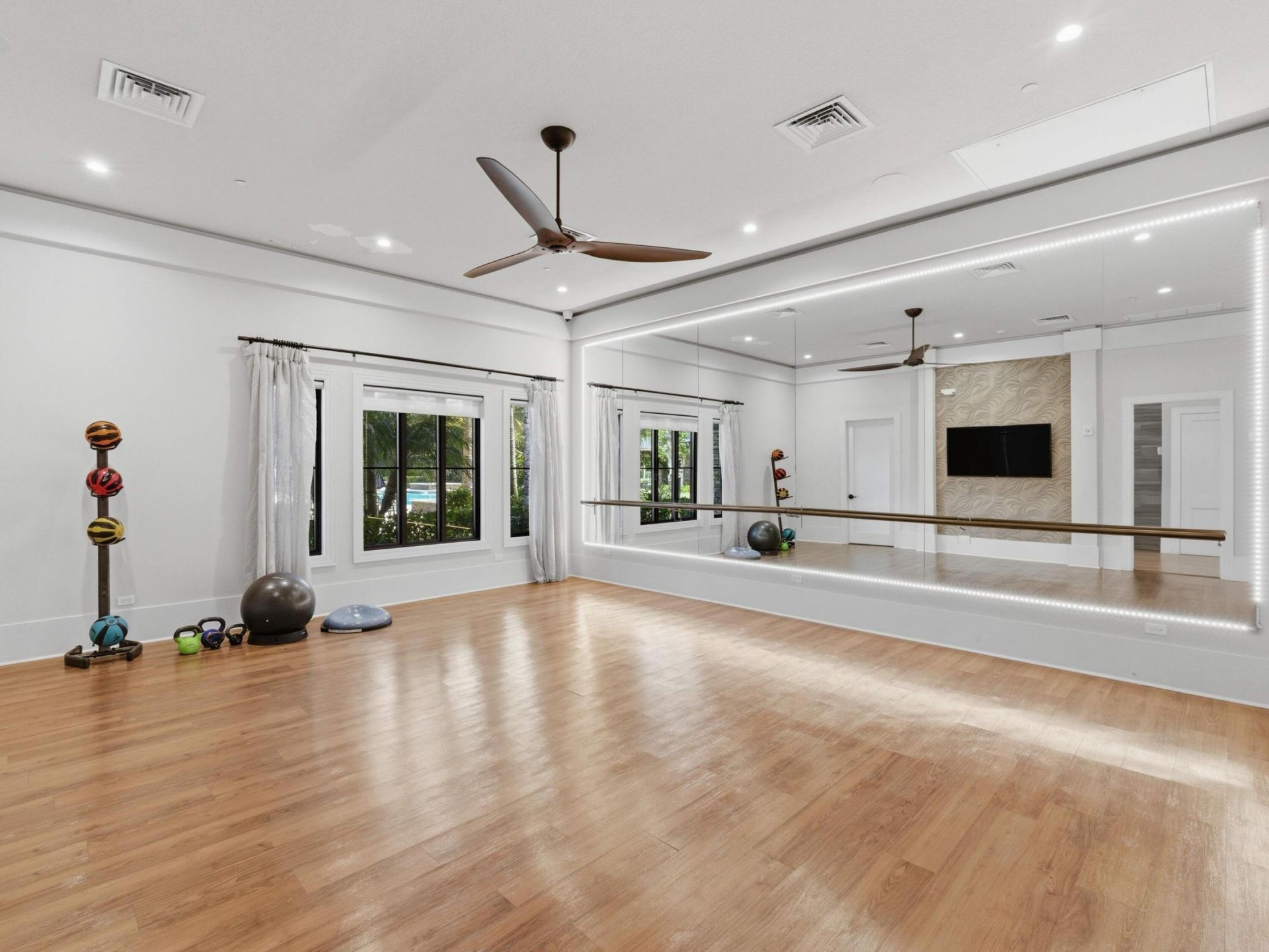 9364 Grand Prix Lane, Boynton Beach, FL 33472 Photo