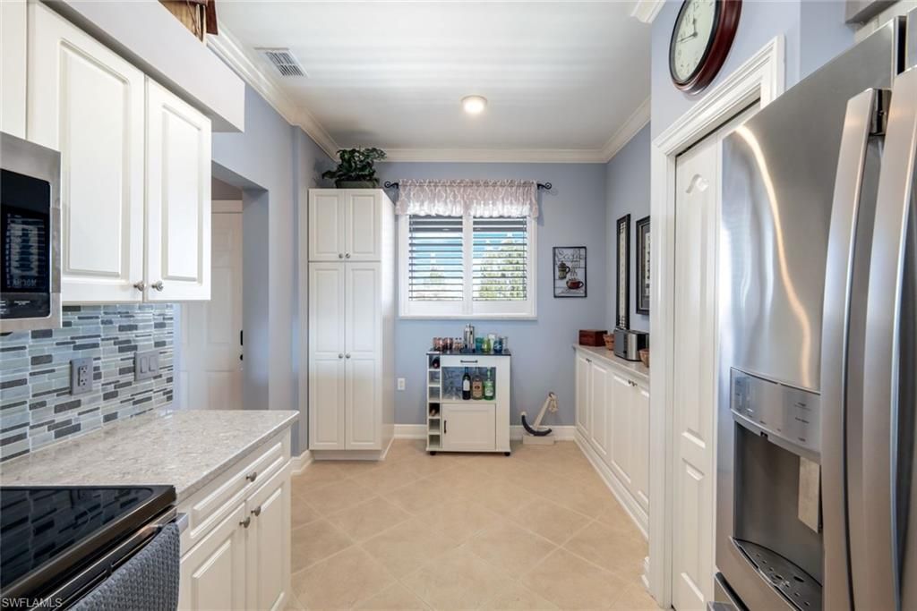 16655 Lake Circle Dr, Unit 845, Fort Myers, FL 33908 Photo