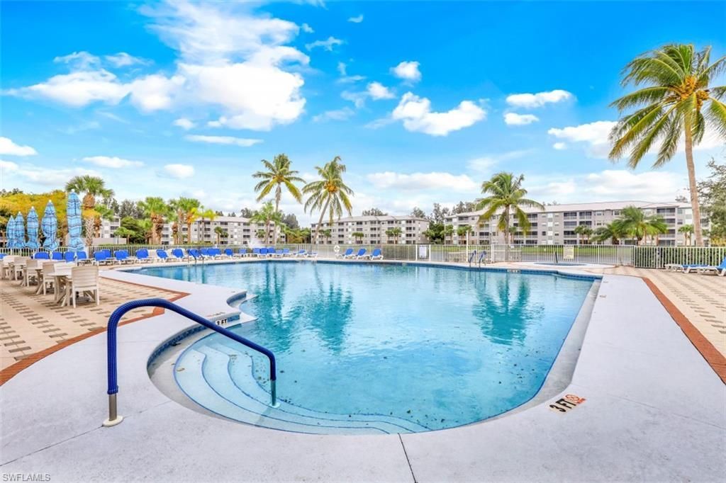 16655 Lake Circle Dr, Unit 845, Fort Myers, FL 33908 Photo