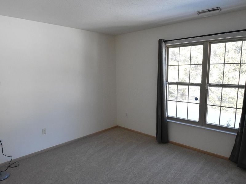 3146 Pine Manor Boulevard, Grove City, OH 43123 Photo 18