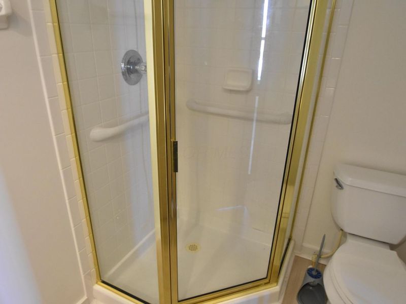 3146 Pine Manor Boulevard, Grove City, OH 43123 Photo 24