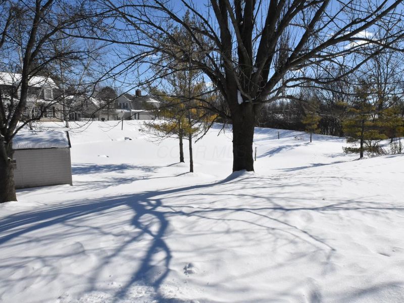 3146 Pine Manor Boulevard, Grove City, OH 43123 Photo 4