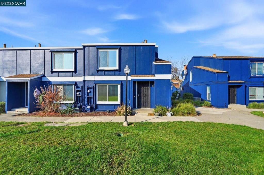 14 El Capitan Ln, Antioch, CA 94509 Main Photo
