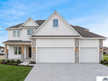 4308 S 210th Avenue, Elkhorn, NE 68022