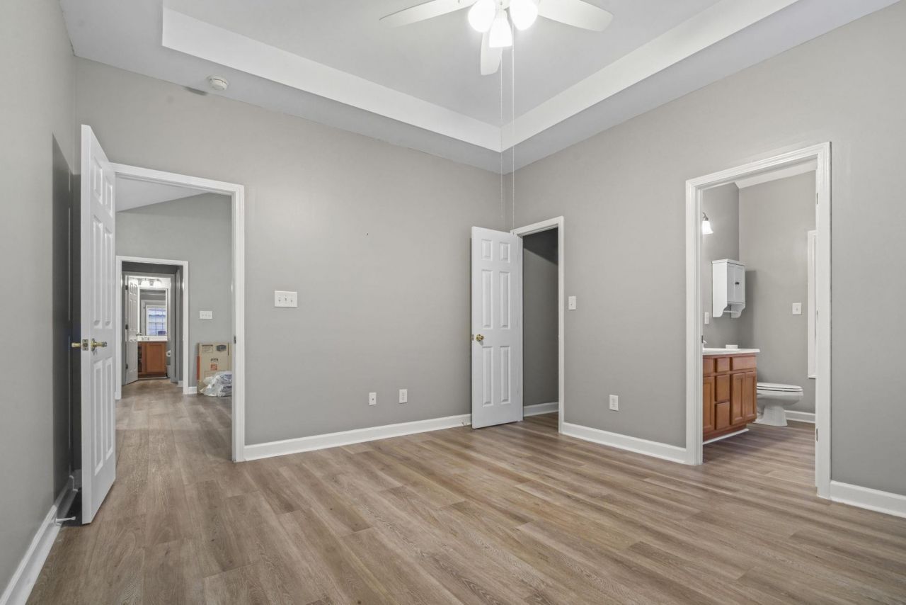 6627 Cherry Laurel Dr. Photo 15